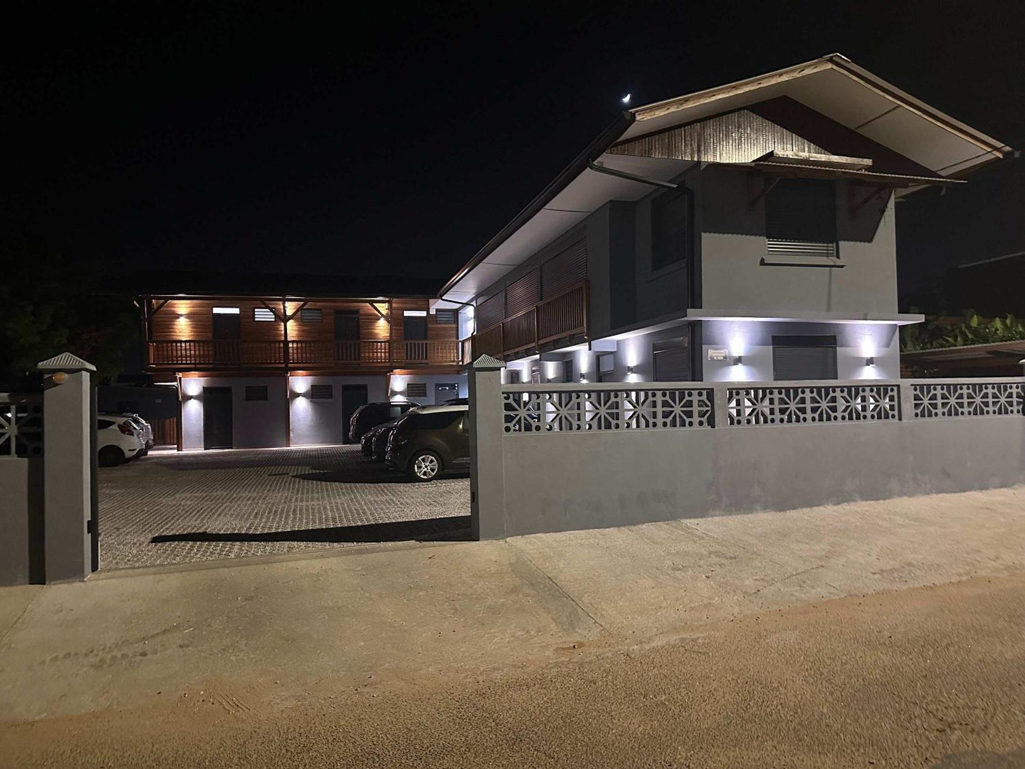 Superbe T1 A 50 Metre De La Mer Cayenne Exterior photo